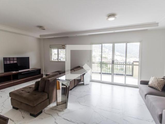 Apartamento aluguel em Santana de Parnaíba