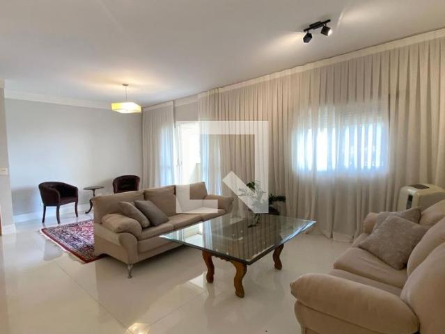 Apartamento aluguel em Região Imediata de São Paulo, Região Metropolitana de São Paulo