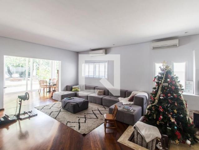 Casa aluguel em Santana de Parnaíba