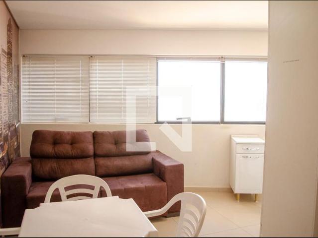Apartamento aluguel em Jardim Goiás, Goiânia