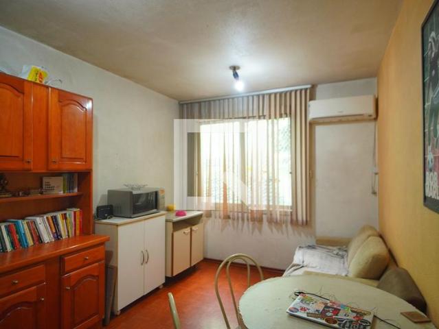 Apartamento aluguel em Região Geográfica Imediata de Porto Alegre, Região Metropolitana de Porto Alegre