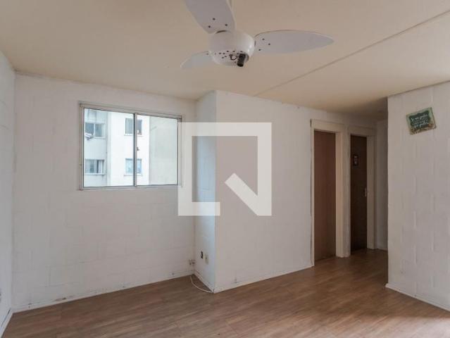 Apartamento aluguel em Região Geográfica Imediata de Porto Alegre, Região Metropolitana de Porto Alegre