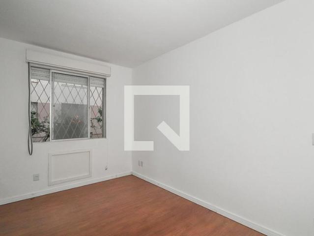 Apartamento aluguel em Região Geográfica Imediata de Porto Alegre, Região Metropolitana de Porto Alegre
