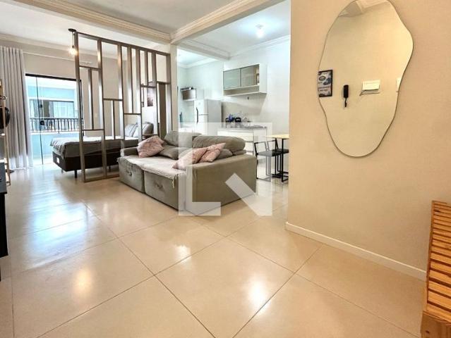Apartamento aluguel em Região Geográfica Imediata de Florianópolis, Desterro