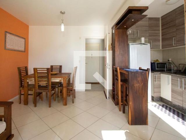 Apartamento aluguel em Região Geográfica Imediata de Florianópolis, Desterro