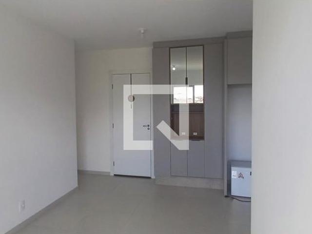 Apartamento aluguel em Região Geográfica Imediata de Florianópolis, São José