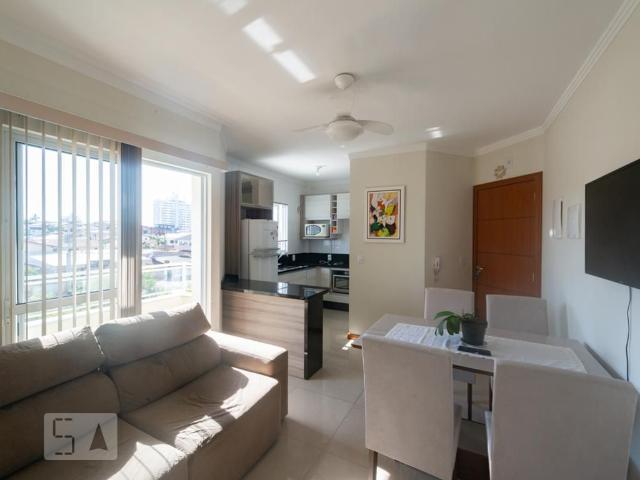 Apartamento aluguel em Região Geográfica Imediata de Florianópolis, São José