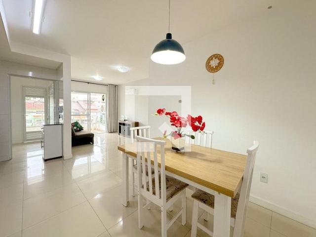 Apartamento aluguel em Região Geográfica Imediata de Florianópolis, São José