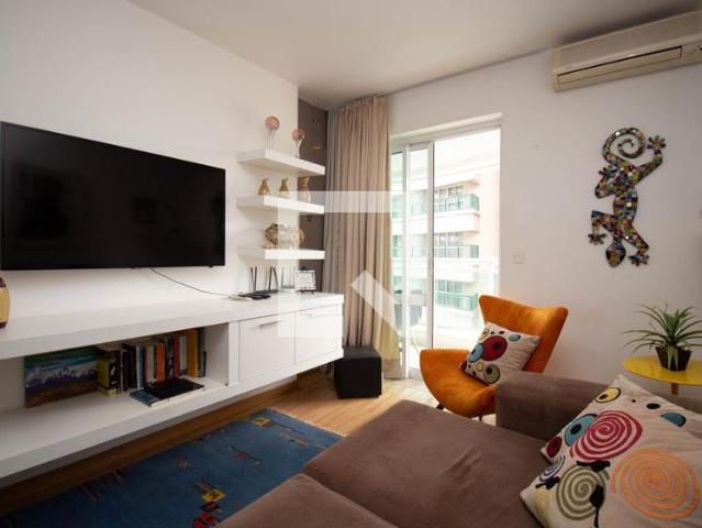 Apartamento aluguel em Região Geográfica Imediata do Distrito Federal, Região Integrada de Desenvolvimento do Distrito Federal e Entorno