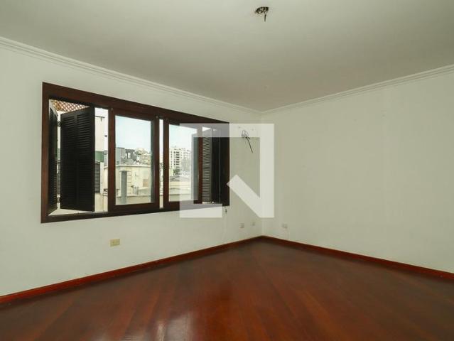 Apartamento aluguel em Porto Alegre, Auxiliadora