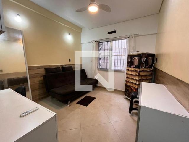 Apartamento aluguel em Região Imediata de Santos, Região Metropolitana da Baixada Santista
