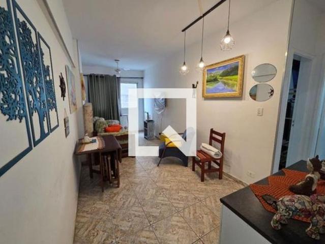 Apartamento aluguel em Região Imediata de Santos, Região Metropolitana da Baixada Santista