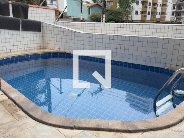 Apartamento aluguel em Região Imediata de Santos, Região Metropolitana da Baixada Santista