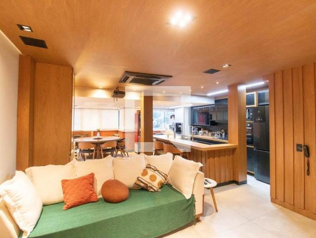 Apartamento venda em Região Pendotiba, Niterói