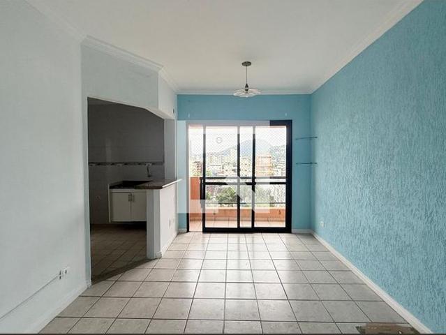 Apartamento aluguel em Região Imediata de Santos, Região Metropolitana da Baixada Santista