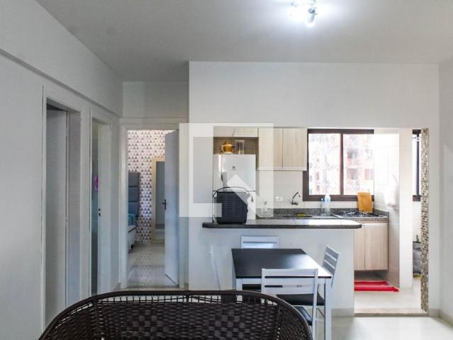 Apartamento aluguel em Região Imediata de Santos, Região Metropolitana da Baixada Santista