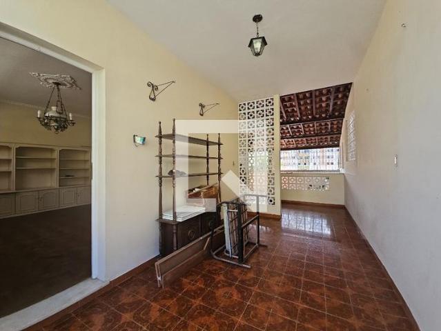 Apartamento aluguel em Região Geográfica Imediata de Salvador, Região Metropolitana de Salvador