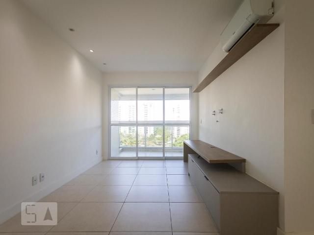 Apartamento aluguel em Região Geográfica Imediata do Rio de Janeiro, Região Metropolitana do Rio de Janeiro