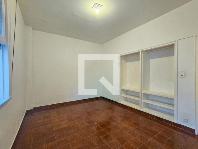 Apartamento aluguel em Região Imediata de Santos, Região Metropolitana da Baixada Santista