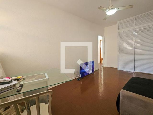 Apartamento aluguel em Região Imediata de Santos, Região Metropolitana da Baixada Santista