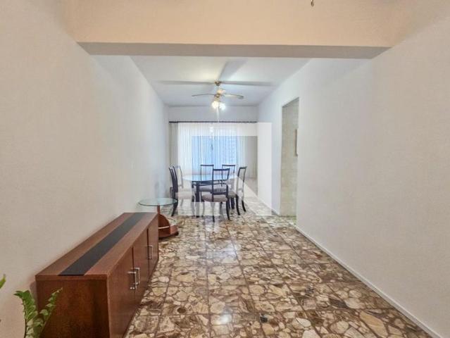 Apartamento aluguel em Região Imediata de Santos, Região Metropolitana da Baixada Santista