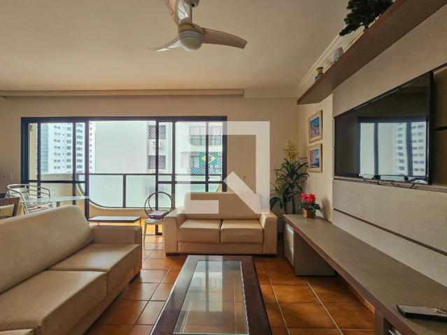 Apartamento aluguel em Guarujá