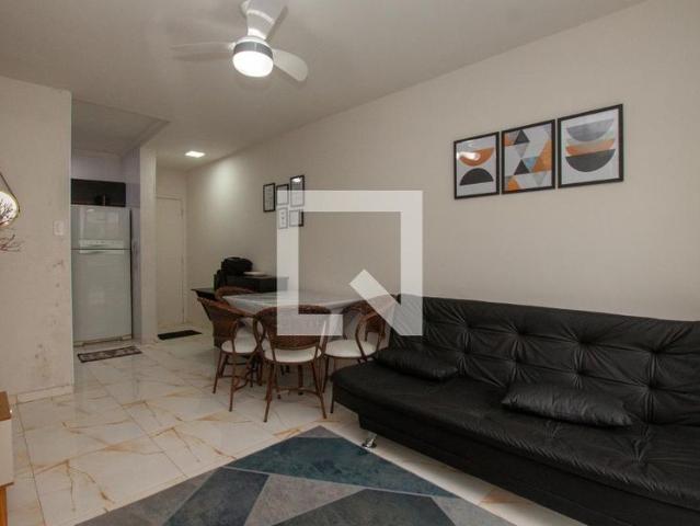 Apartamento aluguel em Região Imediata de Santos, Região Metropolitana da Baixada Santista