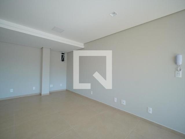 Apartamento aluguel em Região Geográfica Imediata de Florianópolis, São José