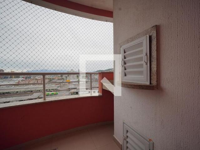 Apartamento aluguel em Região Geográfica Imediata de Florianópolis, São José