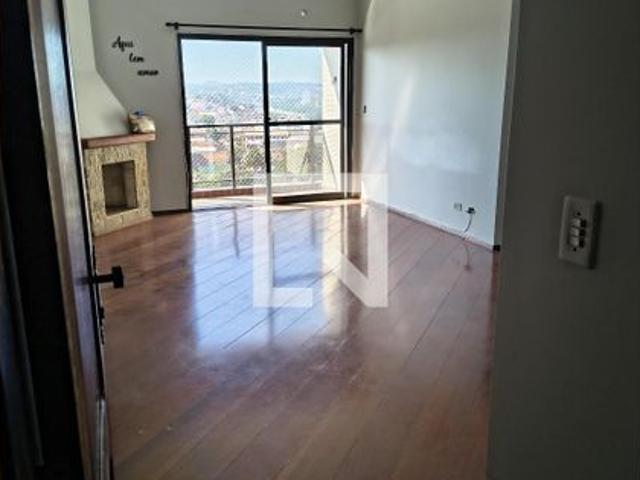 Apartamento aluguel em Região Imediata de São José dos Campos, Região Metropolitana do Vale do Paraíba e Litoral Norte