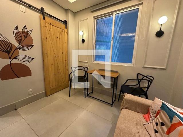 Apartamento aluguel em Região Imediata de Santos, Região Metropolitana da Baixada Santista