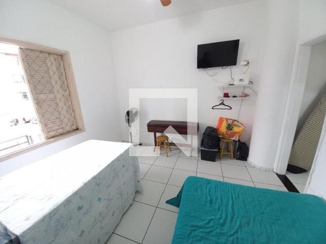 Apartamento aluguel em Região Imediata de Santos, Região Metropolitana da Baixada Santista