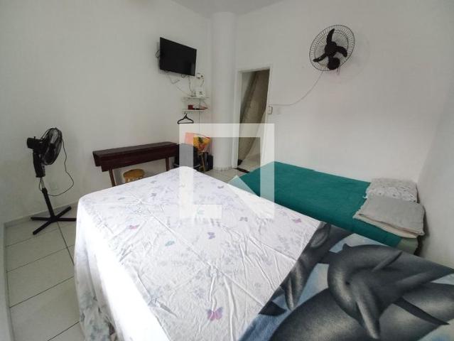 Apartamento aluguel em Região Imediata de Santos, Região Metropolitana da Baixada Santista