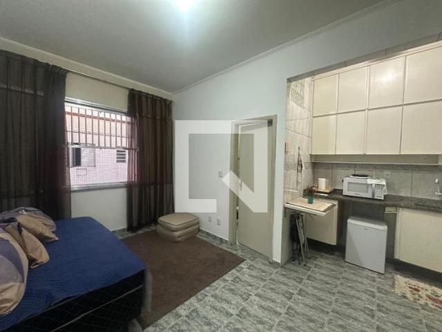 Apartamento aluguel em Região Imediata de Santos, Região Metropolitana da Baixada Santista