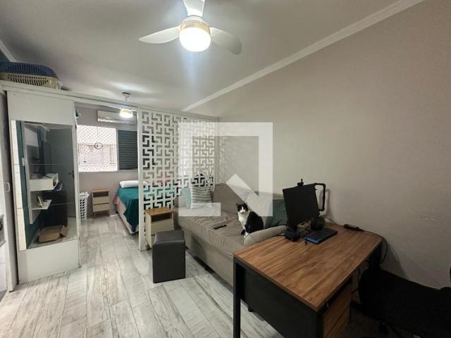 Apartamento aluguel em Região Imediata de Santos, Região Metropolitana da Baixada Santista