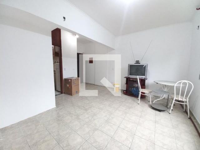 Apartamento aluguel em Região Imediata de Santos, Região Metropolitana da Baixada Santista