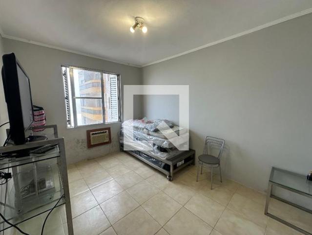 Apartamento aluguel em Região Imediata de Santos, Região Metropolitana da Baixada Santista