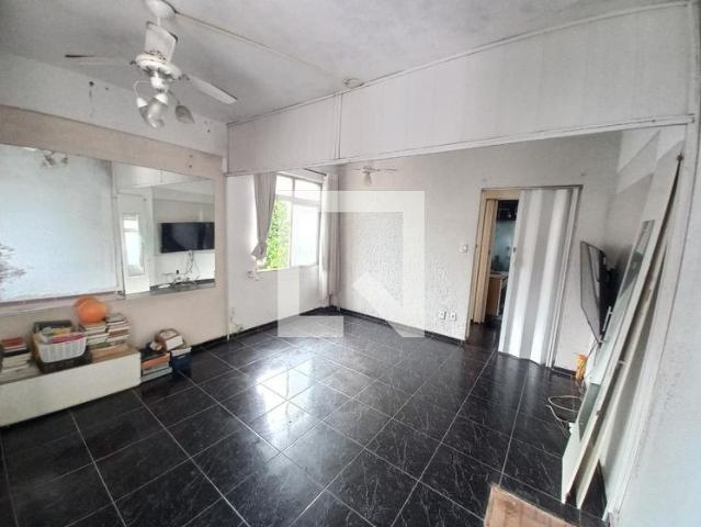 Apartamento aluguel em Região Imediata de Santos, Região Metropolitana da Baixada Santista