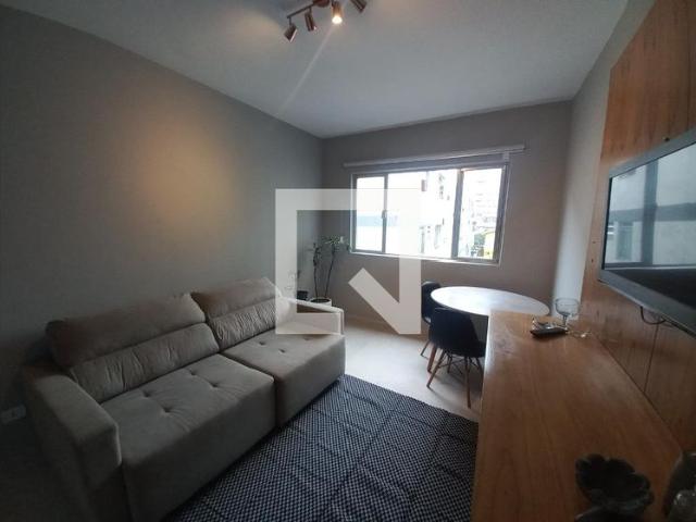 Apartamento aluguel em São Vicente