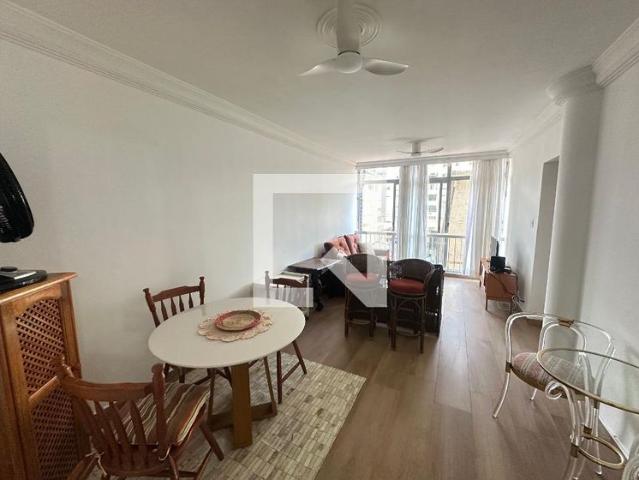 Apartamento aluguel em São Vicente