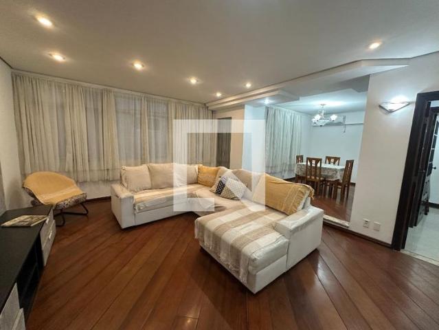 Apartamento aluguel em Região Imediata de Santos, Região Metropolitana da Baixada Santista