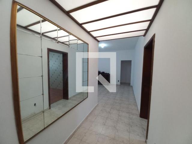 Apartamento aluguel em Região Imediata de Santos, Região Metropolitana da Baixada Santista