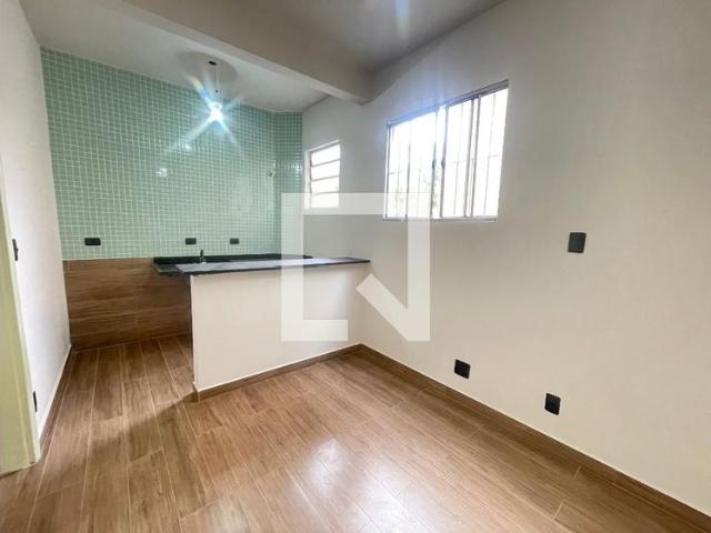 Apartamento aluguel em São Vicente