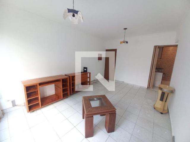 Apartamento aluguel em Região Imediata de Santos, Região Metropolitana da Baixada Santista