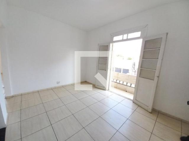 Apartamento aluguel em Região Imediata de Santos, Região Metropolitana da Baixada Santista