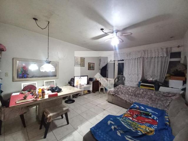 Apartamento aluguel em São Vicente
