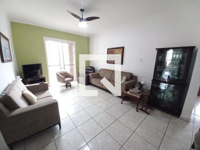 Apartamento aluguel em São Vicente