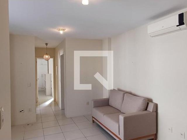 Apartamento aluguel em Região Geográfica Imediata de Florianópolis, Desterro