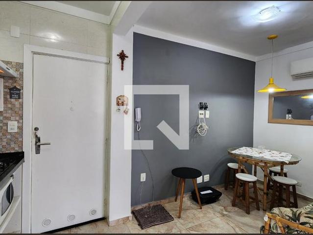 Apartamento aluguel em Região Imediata de Santos, Região Metropolitana da Baixada Santista