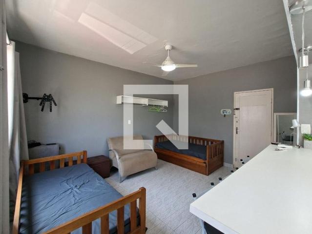 Apartamento aluguel em Região Imediata de Santos, Região Metropolitana da Baixada Santista